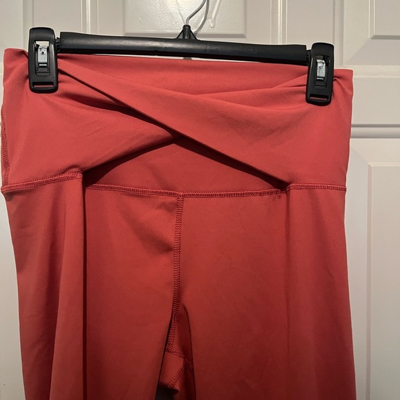 Yogalicious Lux Coral Leggings - Picture 3 of 6